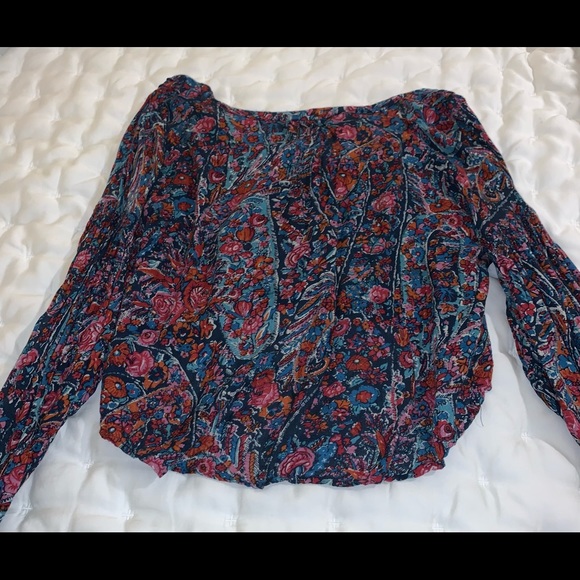 Urban Outfitters Crop Top - Picture 2 of 2